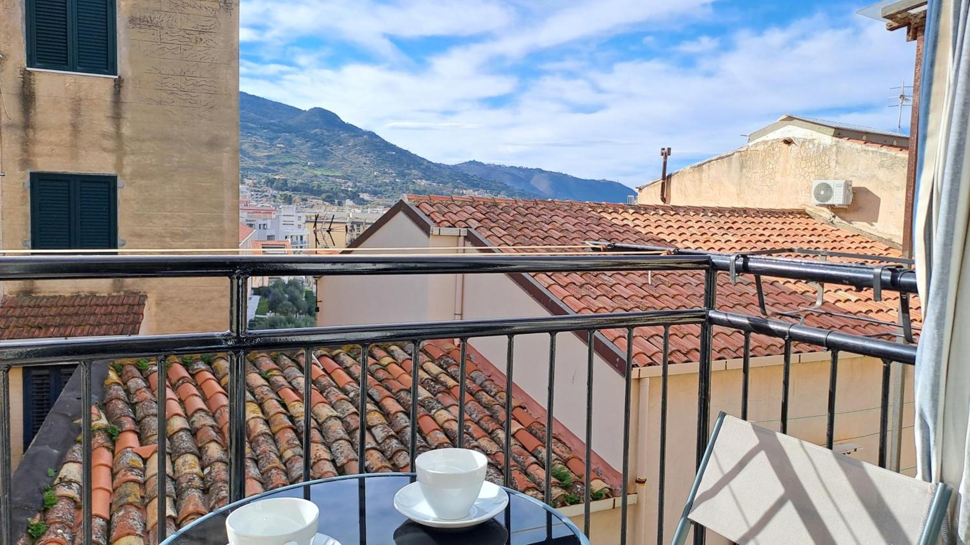 Sky Apartment By Casa In Mente Cefalu Luaran gambar